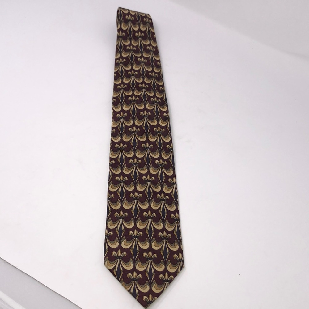 Britches of GeorgeTowne Tie 100% Silk‎